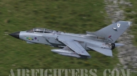 Photo ID 10558 by Paul Cameron. UK Air Force Panavia Tornado GR4, ZA552