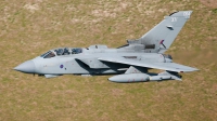 Photo ID 122236 by Paul Massey. UK Air Force Panavia Tornado GR4 T, ZA598
