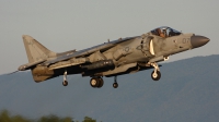 Photo ID 54920 by Jonathan Derden - Jetwash Images. USA Marines McDonnell Douglas AV 8B Harrier ll, 165384