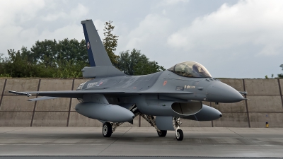 Photo ID 81863 by Niels Roman / VORTEX-images. Netherlands Air Force General Dynamics F 16AM Fighting Falcon, J 620
