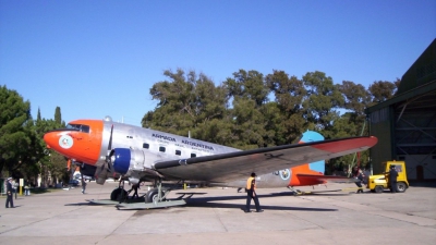 Photo ID 10319 by Adolfo Jorge Soto. Argentina Navy Douglas C 47A Skytrain, 0296