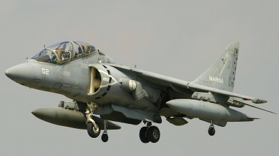 Photo ID 10321 by Tim Felce. Italy Navy McDonnell Douglas TAV 8B Harrier II, MM55033