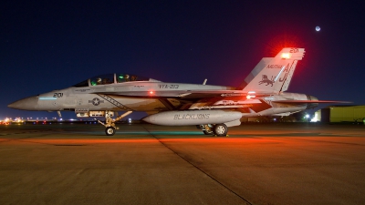 Photo ID 83007 by Nick Thomas. USA Navy Boeing F A 18F Super Hornet, 166674