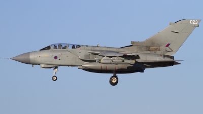 Photo ID 88001 by Chris Lofting. UK Air Force Panavia Tornado GR4, ZA456