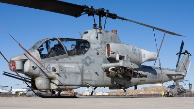 Photo ID 88490 by Ralph Duenas - Jetwash Images. USA Marines Bell AH 1W Super Cobra 209, 163945
