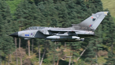 Photo ID 11502 by Nathan Daws. UK Air Force Panavia Tornado GR4, ZD746