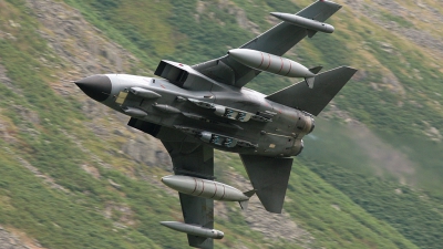 Photo ID 11504 by Nathan Daws. UK Air Force Panavia Tornado GR4A, ZA404