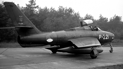Photo ID 90613 by rob martaré. Netherlands Air Force Republic F 84F Thunderstreak, P 221