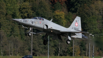 Photo ID 11614 by Scott Rathbone. Switzerland Air Force Northrop F 5E Tiger II, J 3037