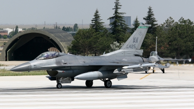 Photo ID 91571 by Melchior Timmers. USA Air Force General Dynamics F 16C Fighting Falcon, 88 0425