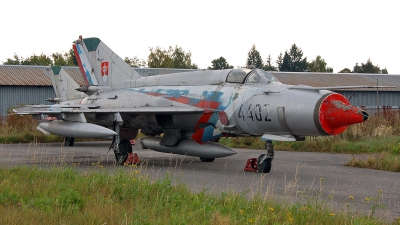 Photo ID 91926 by Roman Mr.MiG. Slovakia Air Force Mikoyan Gurevich MiG 21MF, 4402