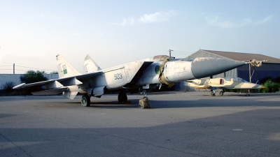 Photo ID 95800 by Mark. Libya Air Force Mikoyan Gurevich MiG 25P, 903