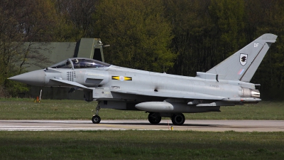 Photo ID 96565 by Tobias Ader. UK Air Force Eurofighter Typhoon FGR4, ZJ933