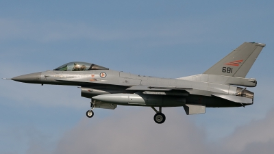 Photo ID 97260 by Bert van Wijk. Norway Air Force General Dynamics F 16AM Fighting Falcon, 681