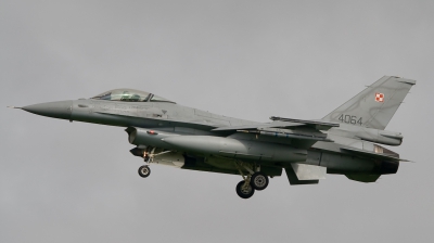 Photo ID 97259 by Bert van Wijk. Poland Air Force General Dynamics F 16C Fighting Falcon, 4064