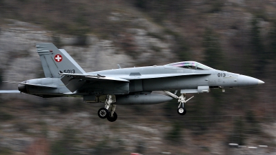 Photo ID 97045 by Paul Newbold. Switzerland Air Force McDonnell Douglas F A 18C Hornet, J 5013