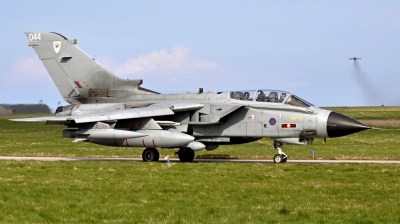 Photo ID 96915 by Bart Hoekstra. UK Air Force Panavia Tornado GR4 T, ZA552