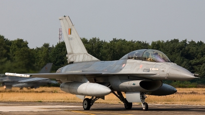 Photo ID 97724 by Jan Eenling. Belgium Air Force General Dynamics F 16BM Fighting Falcon, FB 18
