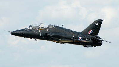Photo ID 12589 by Jeremy Gould. UK Navy British Aerospace Hawk T 1, XX225