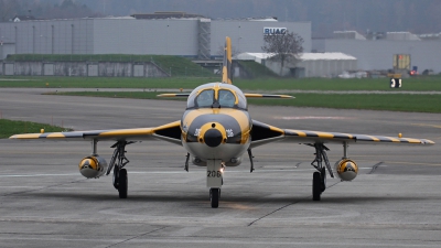 Photo ID 99043 by Andreas Weber. Private Verein Hunter Flying Group Hawker Hunter T68, HB RVV
