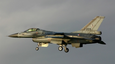 Photo ID 99294 by Jan Eenling. Netherlands Air Force General Dynamics F 16AM Fighting Falcon, J 009