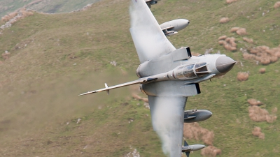 Photo ID 99423 by Paul Massey. UK Air Force Panavia Tornado GR4, ZD719