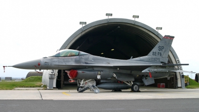Photo ID 12905 by Melchior Timmers. USA Air Force General Dynamics F 16C Fighting Falcon, 90 0829