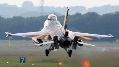 Photo ID 100785 by Walter Van Bel. Belgium Air Force General Dynamics F 16AM Fighting Falcon, FA 87
