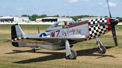 Photo ID 101445 by Steve Homewood. Private Private North American P 51D Mustang, NL351BD
