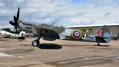 Photo ID 101974 by Martin Thoeni - Powerplanes. Private The Fighter Collection Supermarine 379 Spitfire FR XIVe, G SPIT