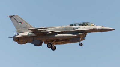Photo ID 101994 by A. Muñiz Zaragüeta. United Arab Emirates Air Force Lockheed Martin F 16F Fighting Falcon, 3011