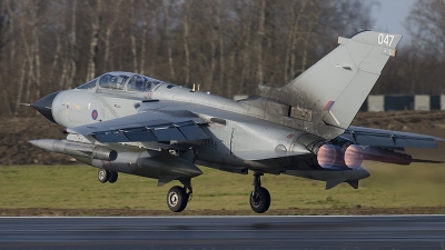 Photo ID 13280 by Fred van Horrik. UK Air Force Panavia Tornado GR4, ZA556
