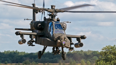 Photo ID 103930 by Robert Arts. Netherlands Air Force Boeing AH 64DN Apache Longbow, Q 21