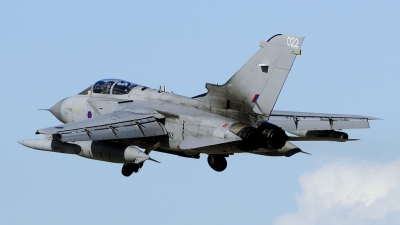 Photo ID 105294 by Joop de Groot. UK Air Force Panavia Tornado GR4, ZA453