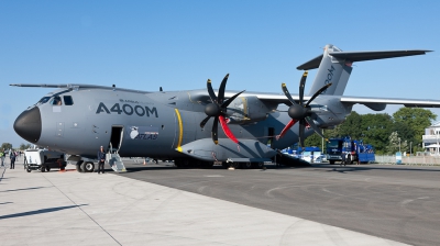 Photo ID 106183 by Andreas Zeitler - Flying-Wings. Company Owned Airbus Airbus A400M Grizzly, EC 404