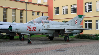 Photo ID 107354 by Chris Albutt. Poland Air Force Mikoyan Gurevich MiG 21UM, 7502