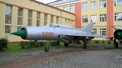 Photo ID 107353 by Chris Albutt. Poland Air Force Mikoyan Gurevich MiG 21PFM, 5609