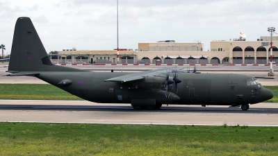 Photo ID 110225 by Mark. UK Air Force Lockheed Martin Hercules C4 C 130J 30 L 382, ZH875