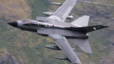 Photo ID 113188 by Nathan Daws. UK Air Force Panavia Tornado GR4, ZD707