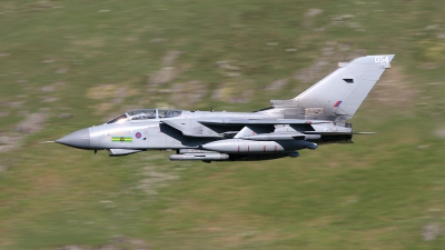 Photo ID 14659 by Craig Pelleymounter. UK Air Force Panavia Tornado GR4, ZA585