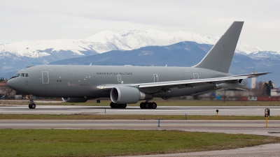 Photo ID 113541 by Fabrizio Berni. Italy Air Force Boeing KC 767A 767 2EY ER, MM62226