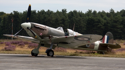 Photo ID 113881 by Jan Eenling. Private Historic Aircraft Collection Supermarine 331 Spitfire LF Vb, G MKVB