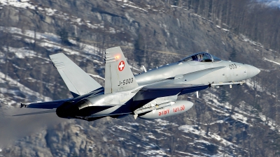 Photo ID 113942 by Martin Thoeni - Powerplanes. Switzerland Air Force McDonnell Douglas F A 18C Hornet, J 5003