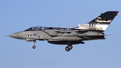 Photo ID 114049 by Chris Lofting. UK Air Force Panavia Tornado GR4A, ZA398