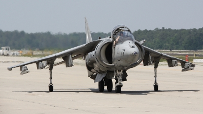 Photo ID 114341 by Paul Newbold. USA Marines McDonnell Douglas AV 8B Harrier II, 163876