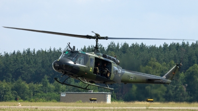 Photo ID 114737 by Thomas Ziegler - Aviation-Media. Germany Army Bell UH 1D Iroquois 205, 72 79