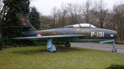 Photo ID 115412 by rob martaré. Netherlands Air Force Republic F 84F Thunderstreak, P 191
