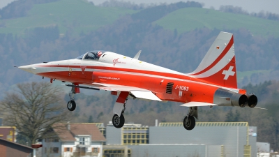 Photo ID 117873 by Martin Thoeni - Powerplanes. Switzerland Air Force Northrop F 5E Tiger II, J 3083