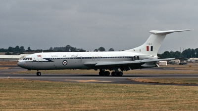 Photo ID 118281 by Henk Schuitemaker. UK Air Force Vickers 1106 VC 10 C1K, XV104