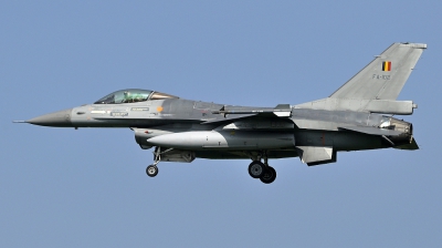 Photo ID 118580 by Bart Hoekstra. Belgium Air Force General Dynamics F 16AM Fighting Falcon, FA 102